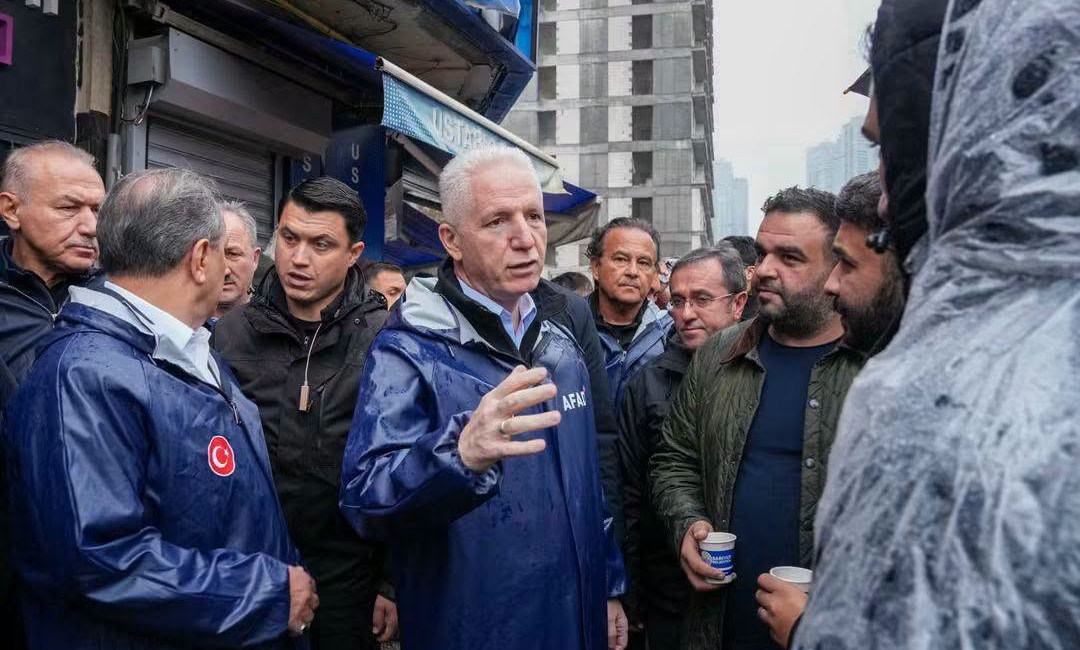 İstanbul Valisi Davut Gül, kent genelinde etkili olan sağanak yağışın